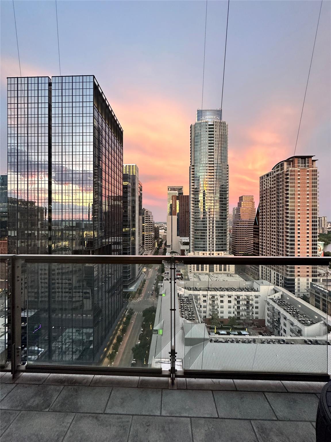 210 Lavaca ST # 2013