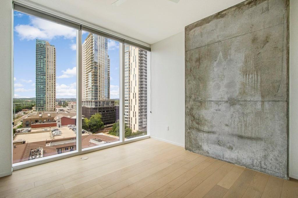 301 West Ave # 1009