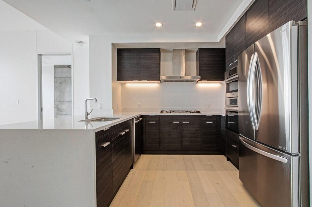 301 West Ave # 1009