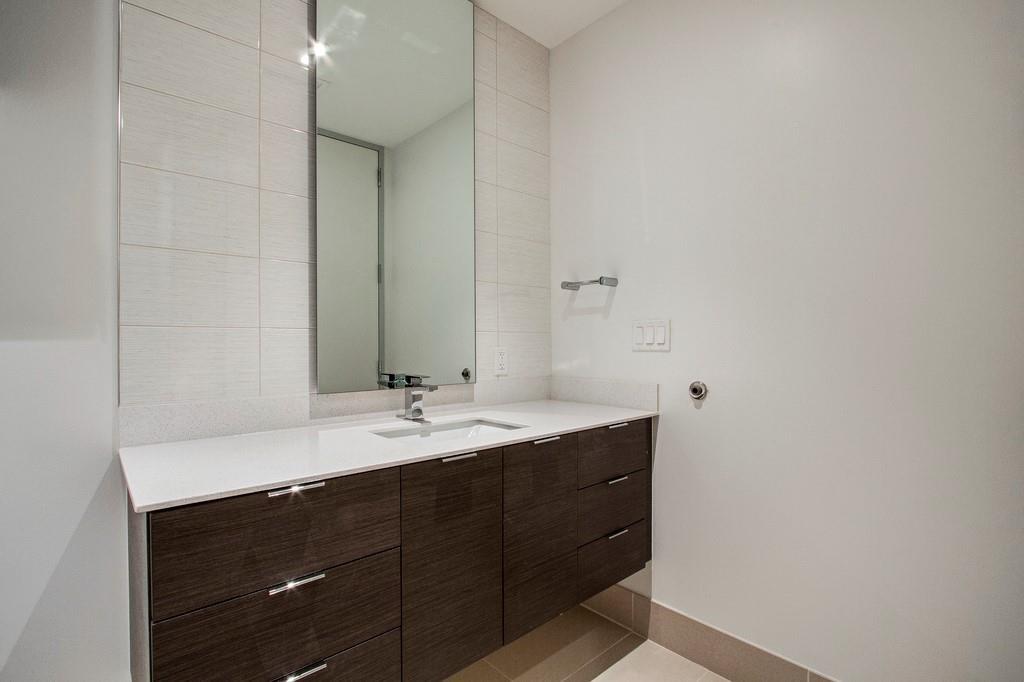 301 West Ave # 1009