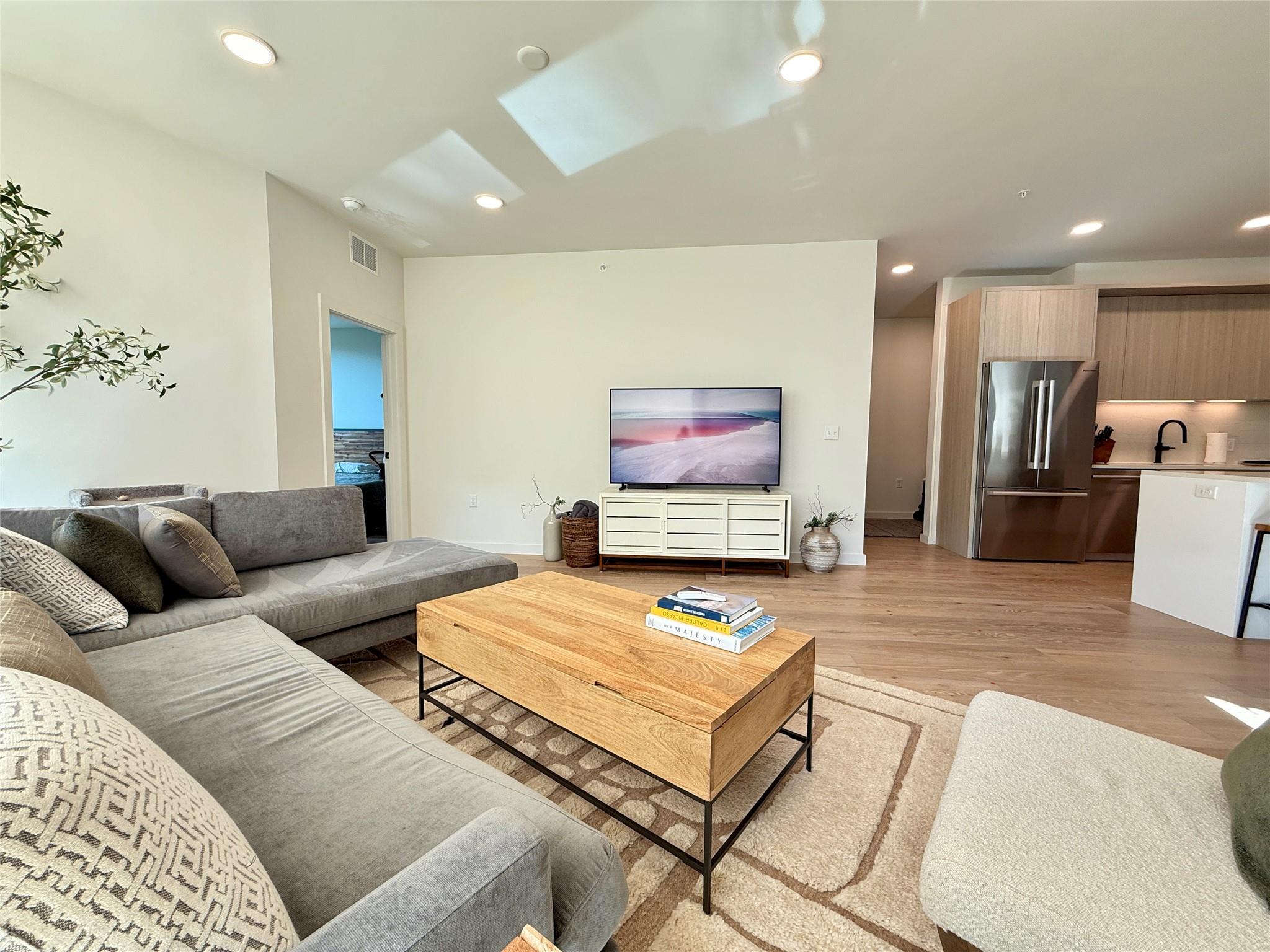 2209 S 1st ST # 328, Austin Unit: 328