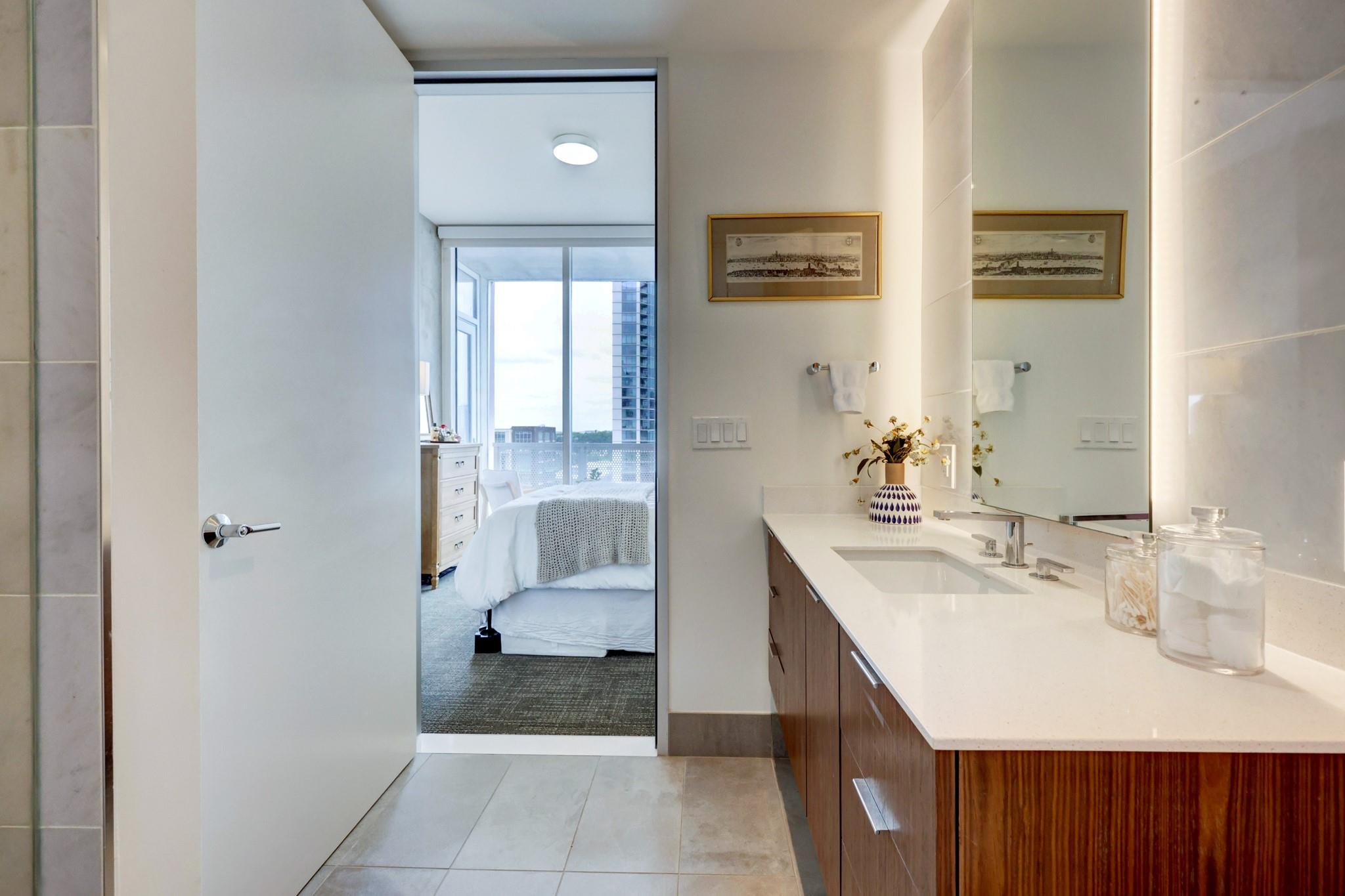 301 West Ave # 1503