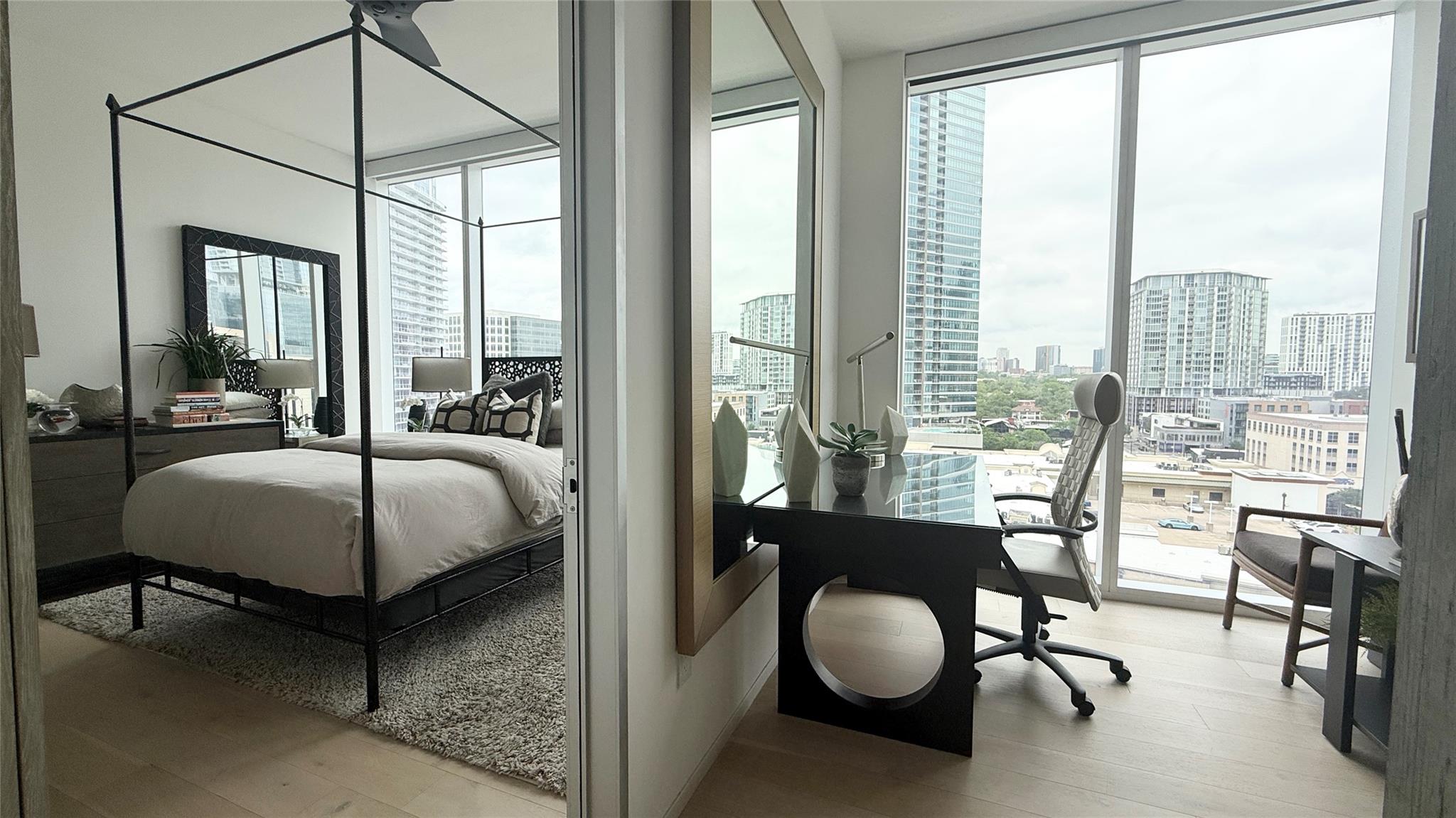301 West Ave # 1004