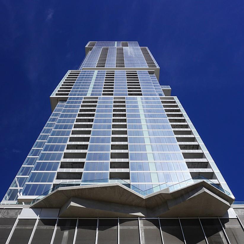 301 West Ave # 1004