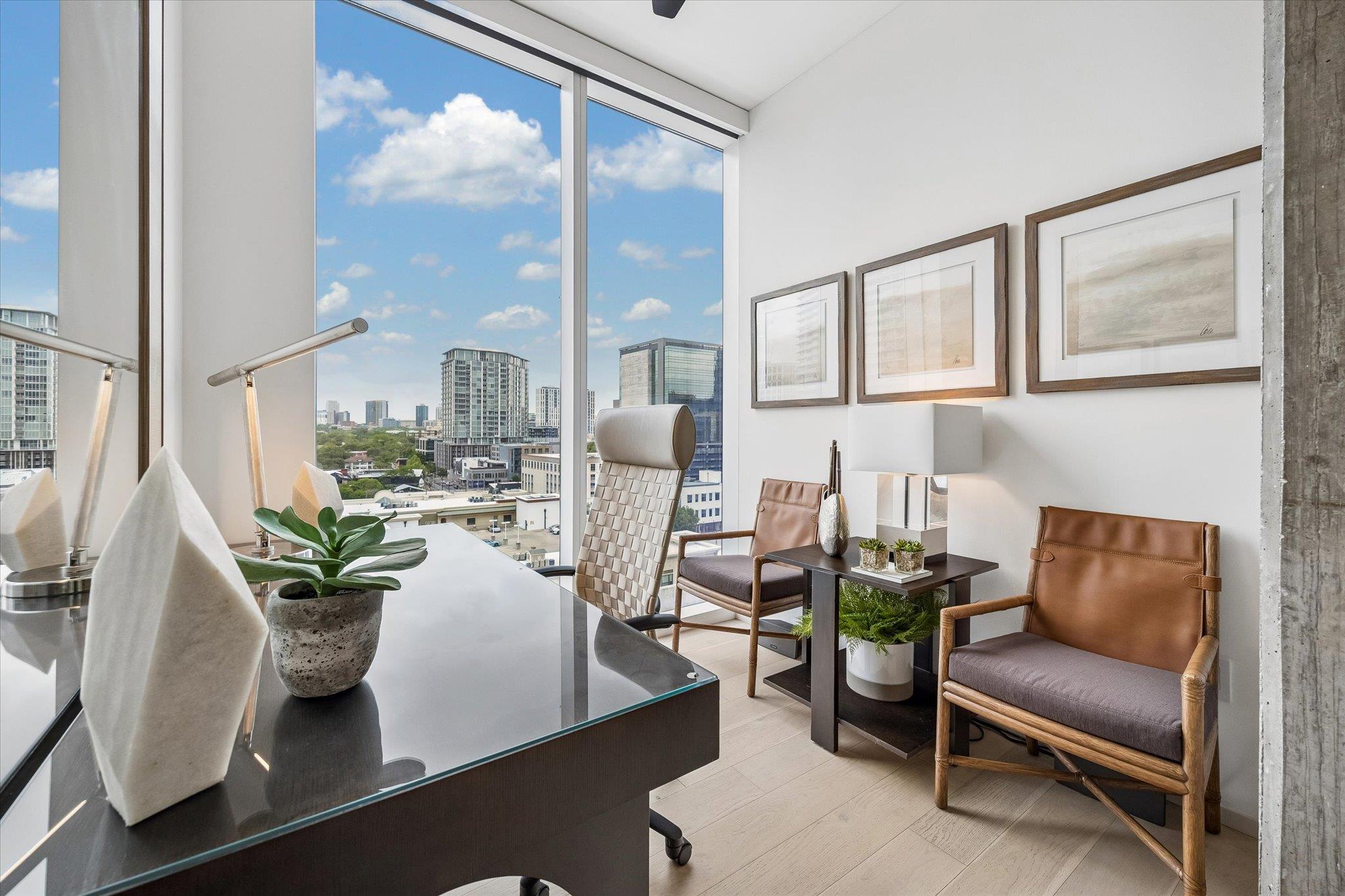 301 West Ave # 1004