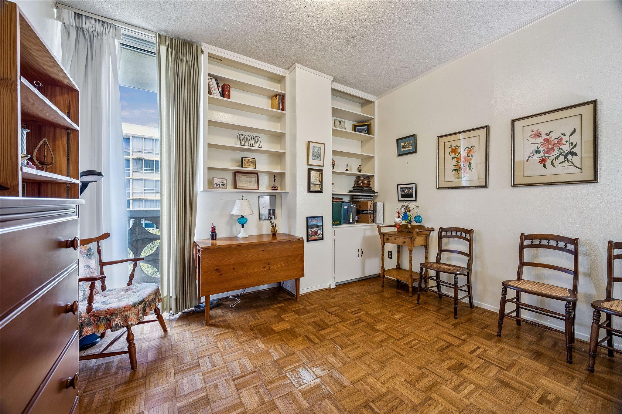 1801 Lavaca ST # 4K