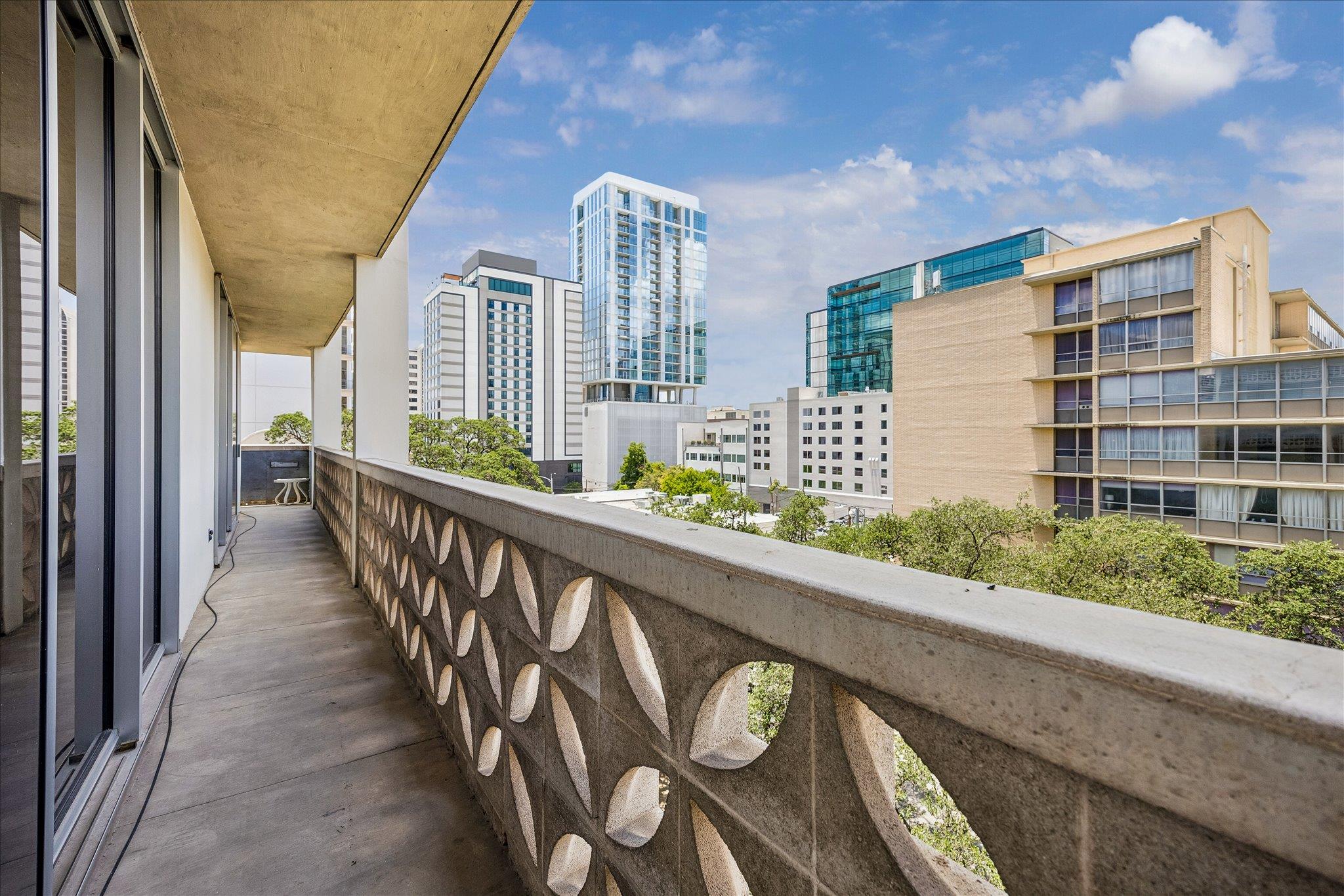 1801 Lavaca ST # 4K