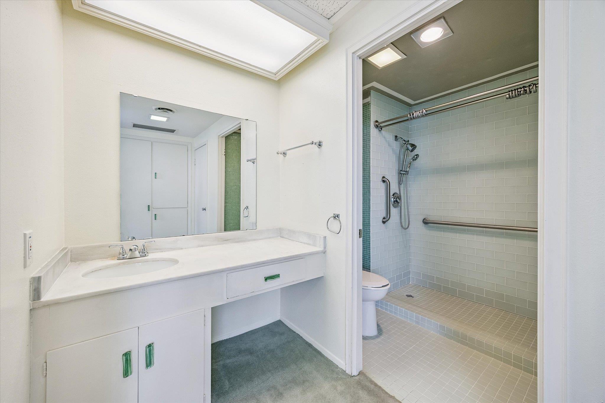 1801 Lavaca ST # 4K