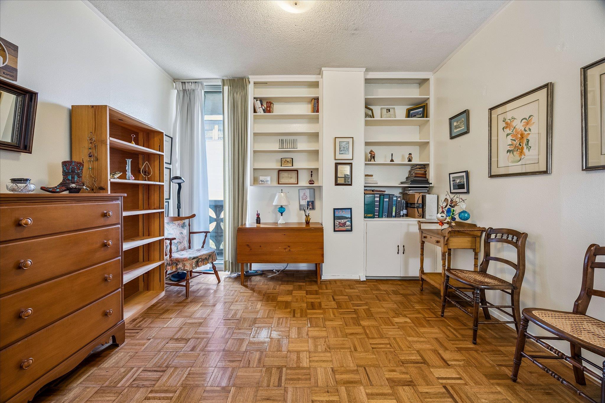 1801 Lavaca ST # 4K
