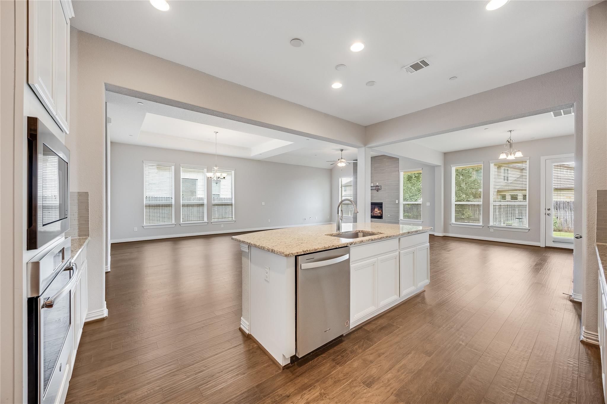 4011 Logan Ridge DR