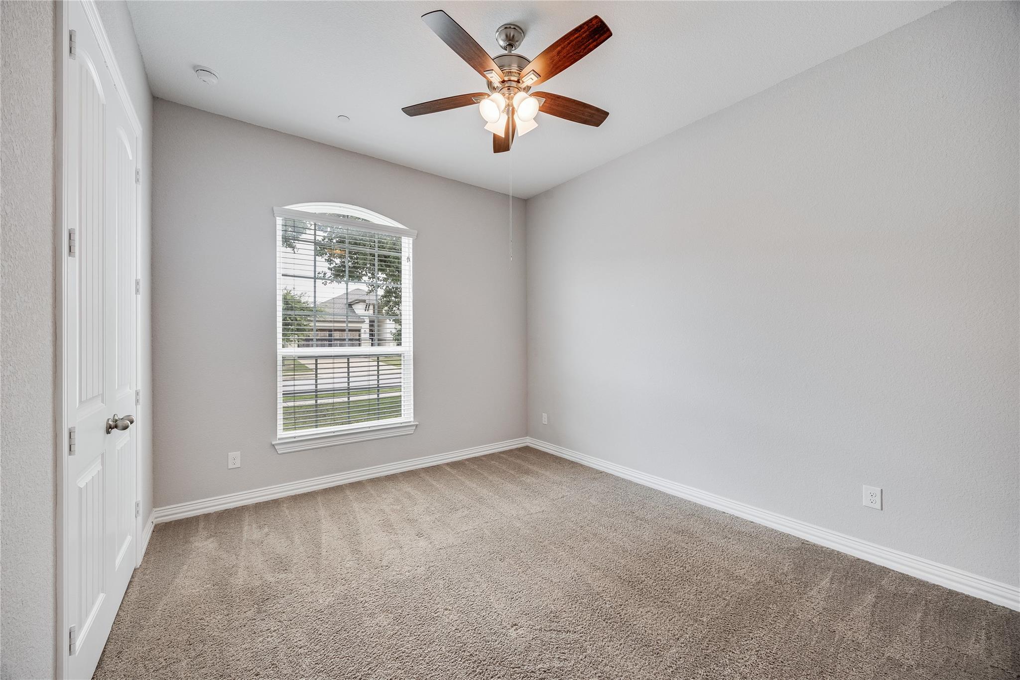 4011 Logan Ridge DR