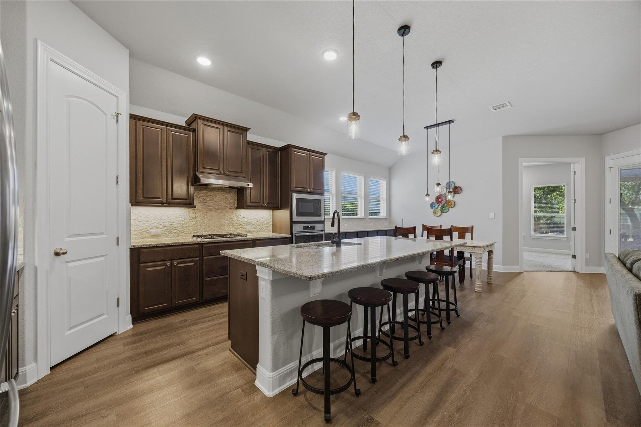2905 Mossy Springs DR