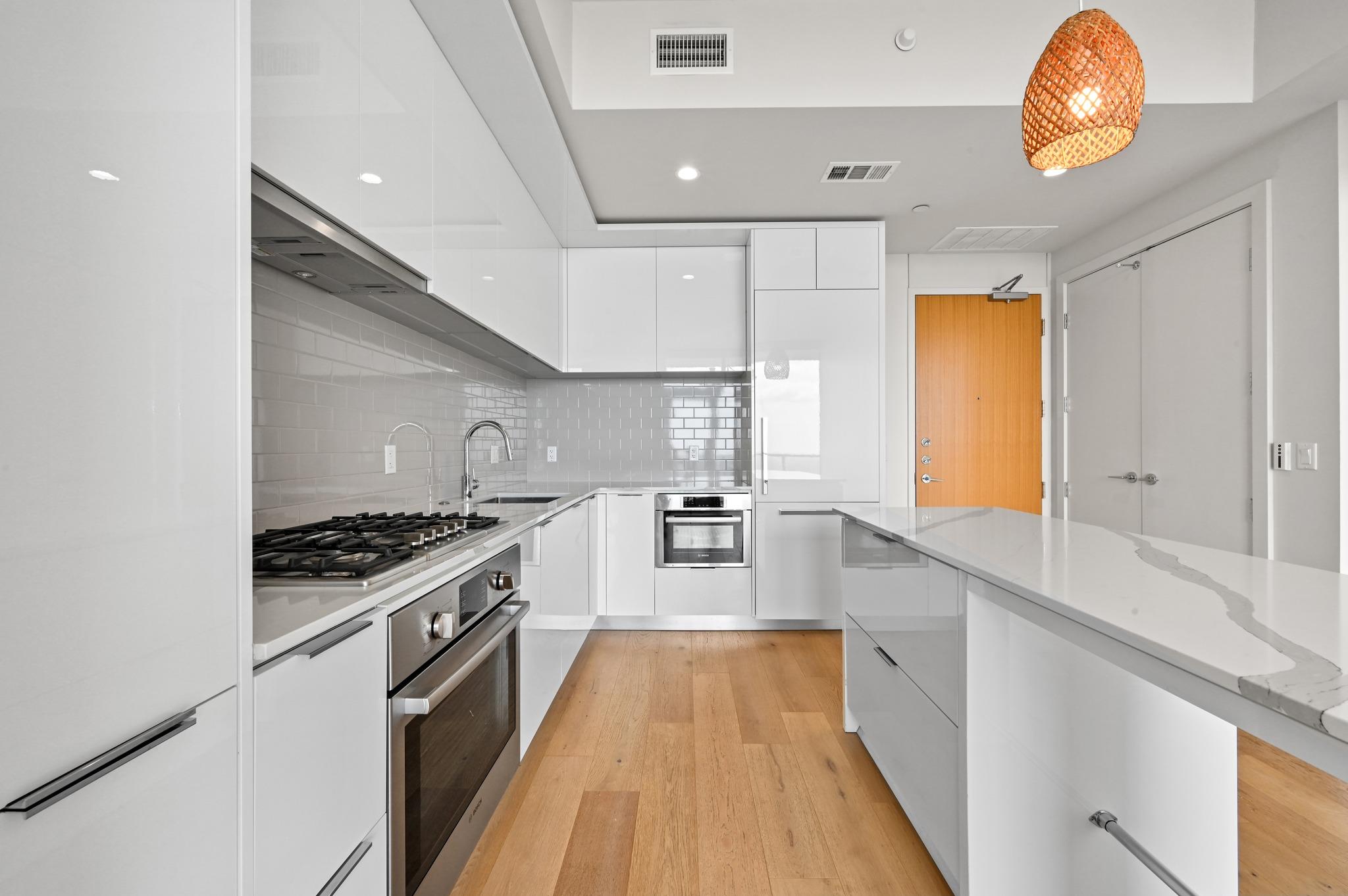 44 East Ave # 2509