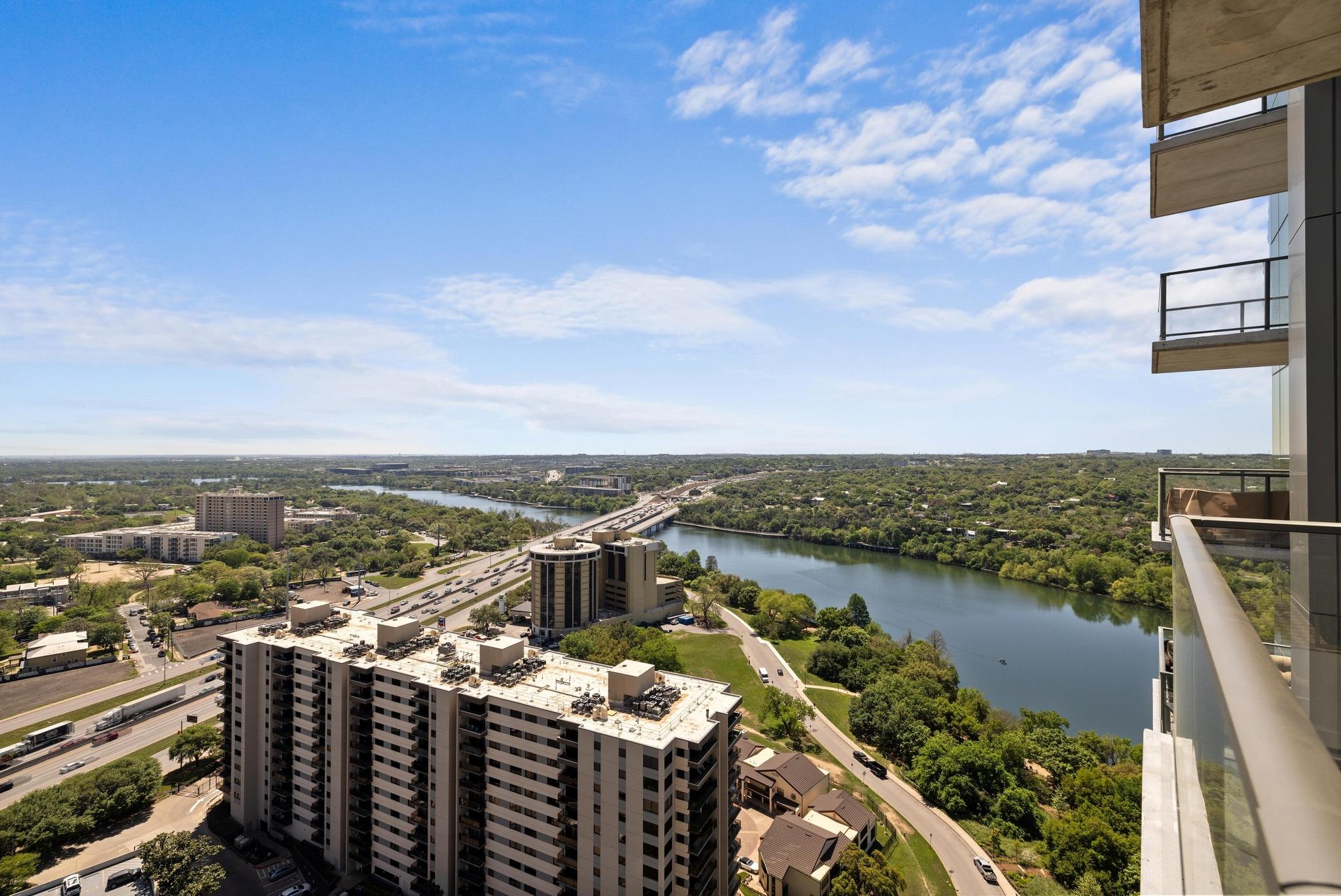 44 East Ave # 2509