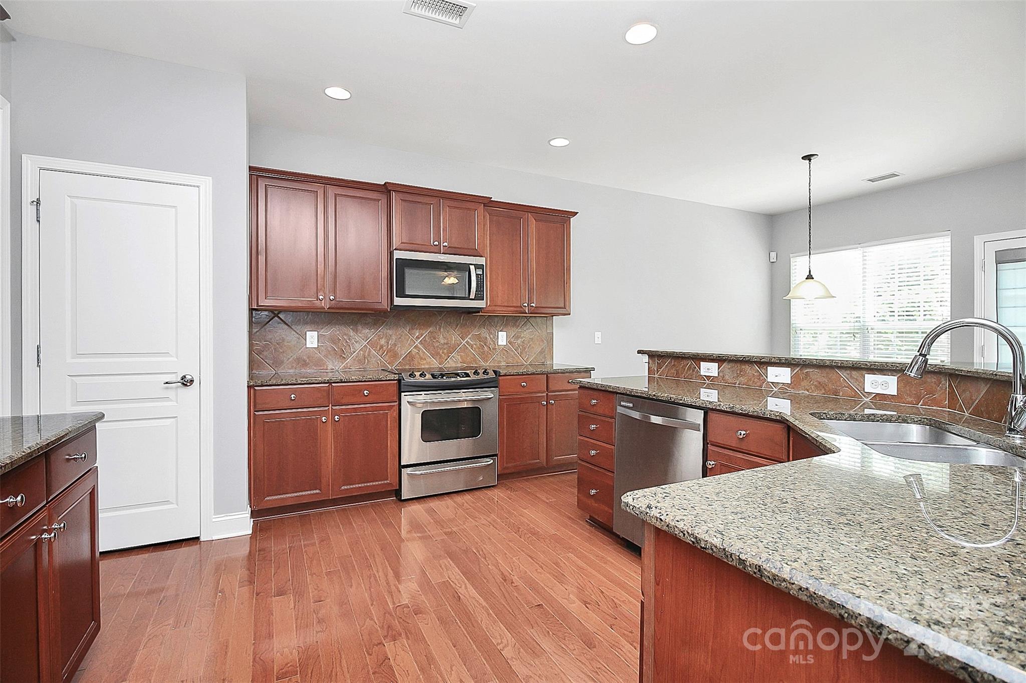 1224 Sandy Bottom Drive