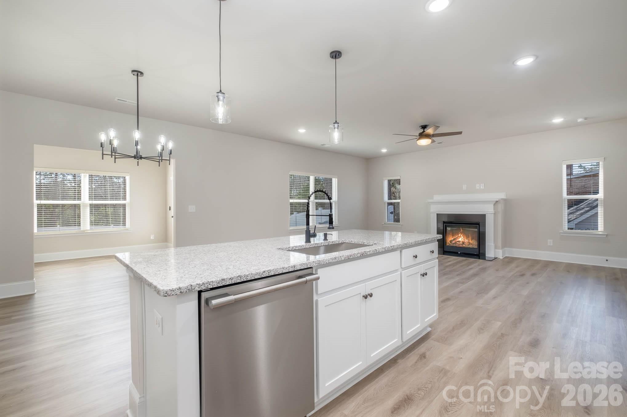 2507 Lynbridge Drive
