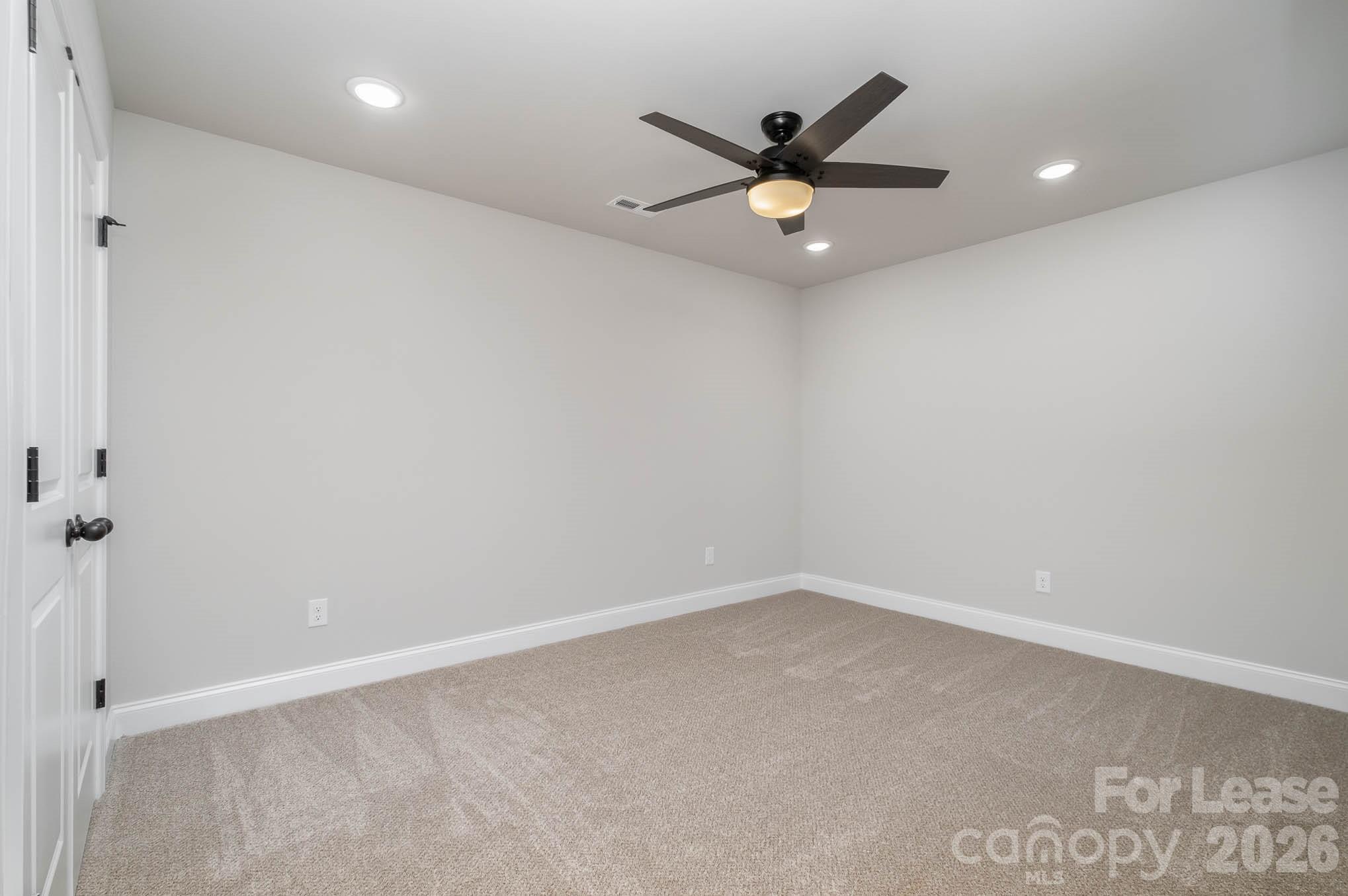 2507 Lynbridge Drive