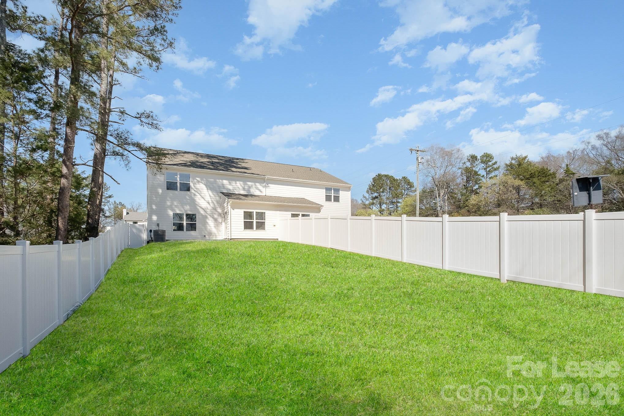 2507 Lynbridge Drive
