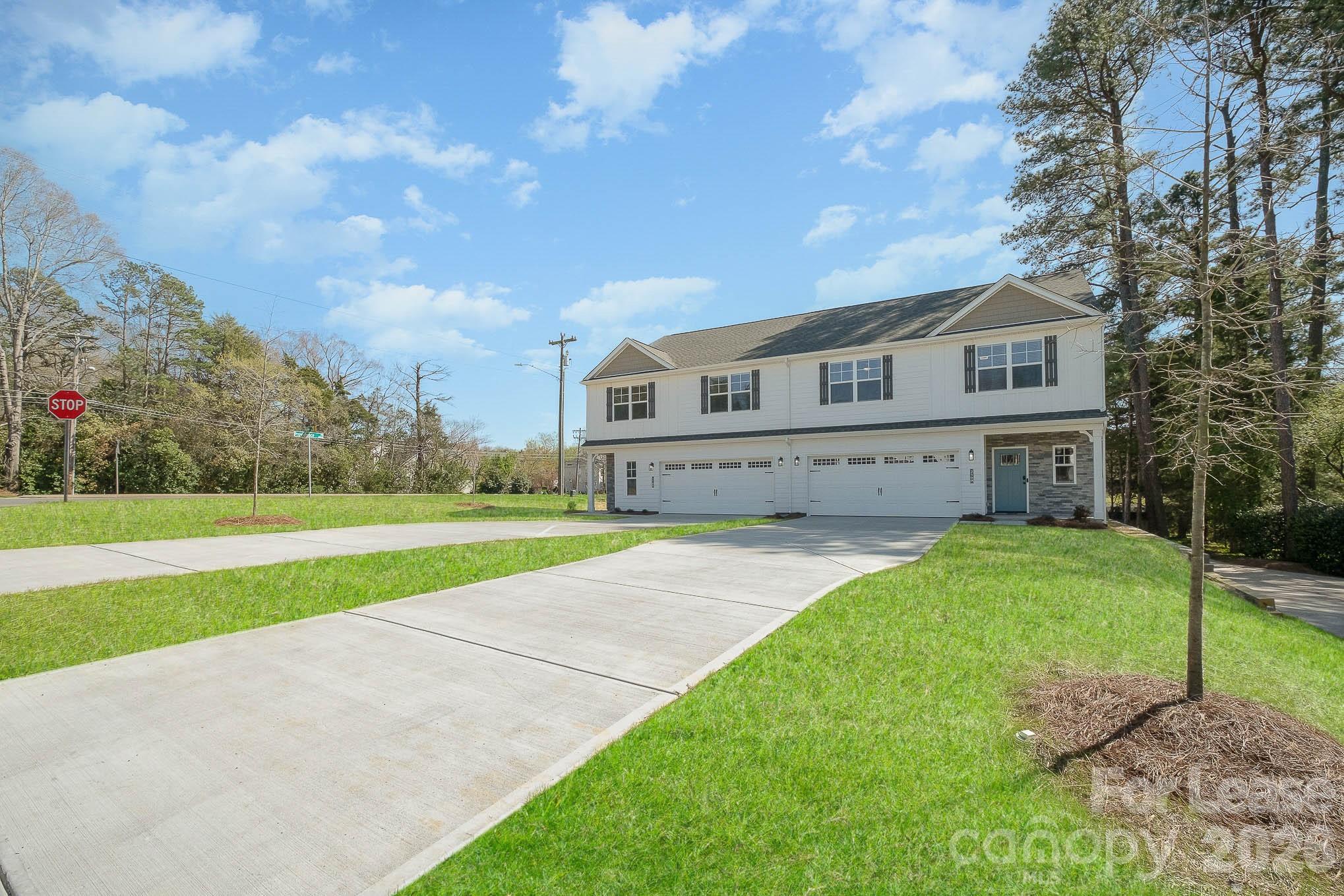 2507 Lynbridge Drive