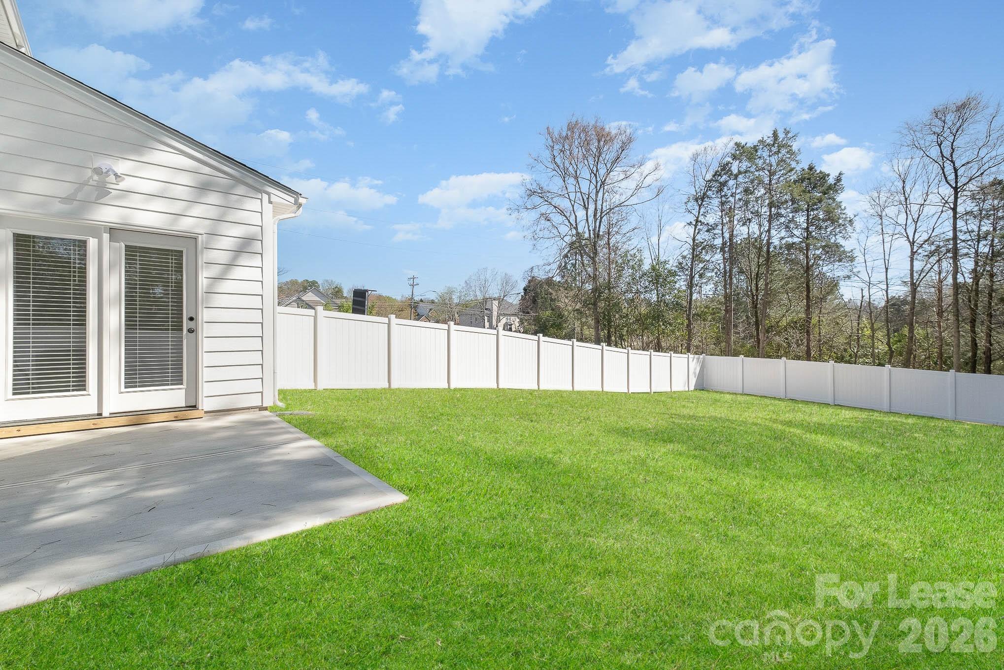 2507 Lynbridge Drive