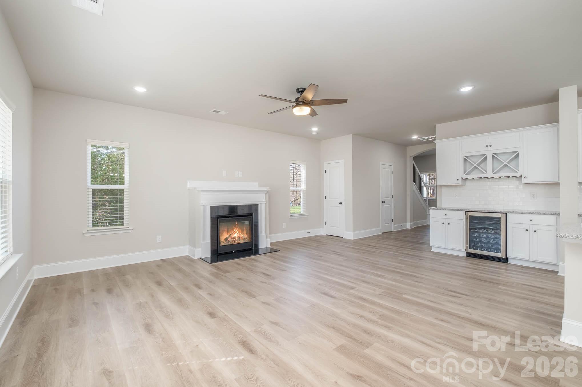 2507 Lynbridge Drive