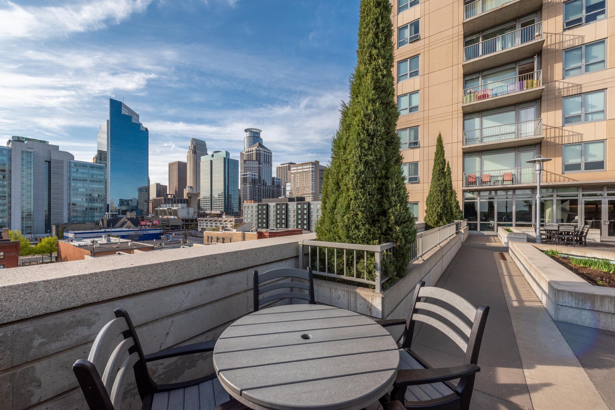 929 Portland Avenue Unit: 1608