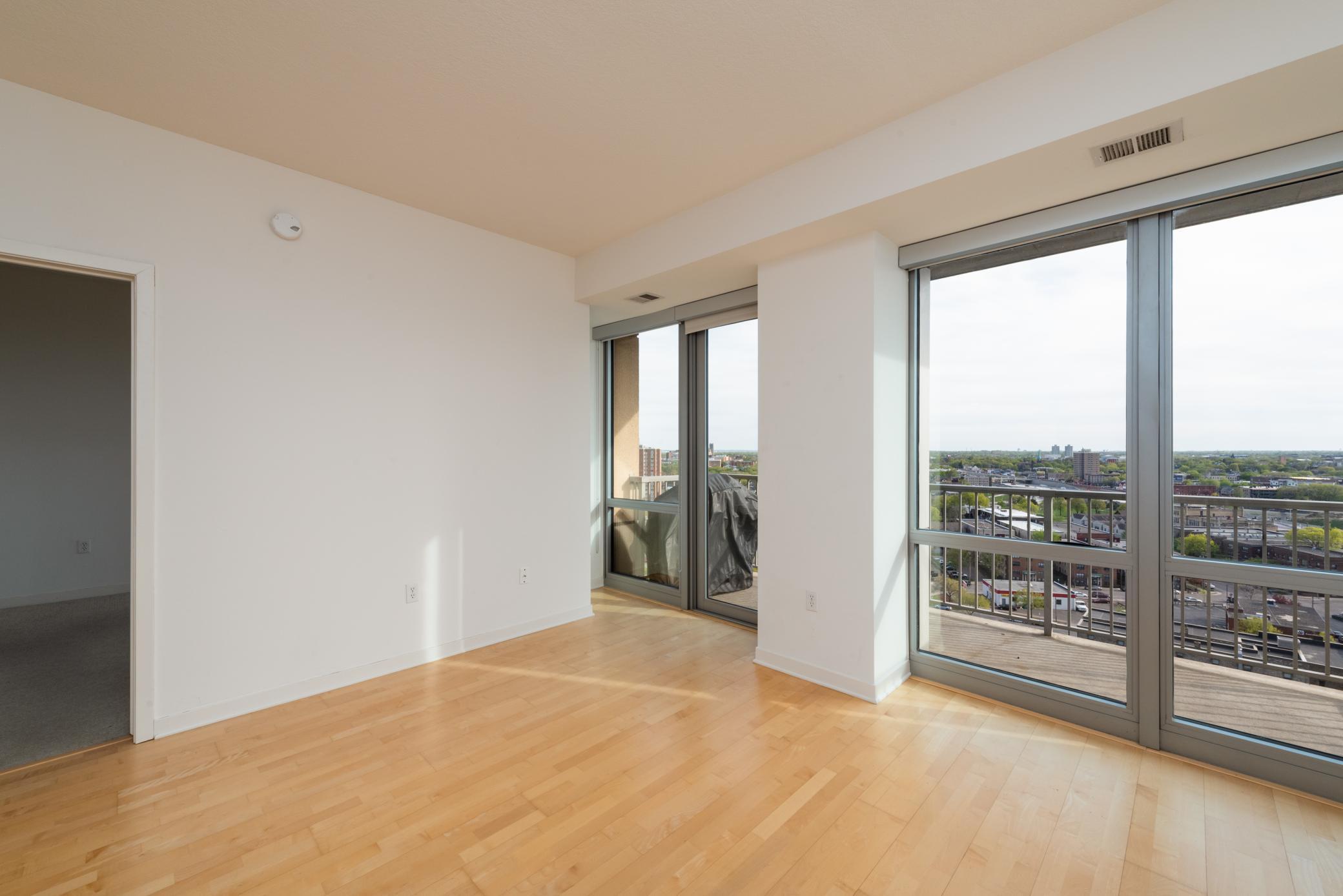 929 Portland Avenue Unit: 1608