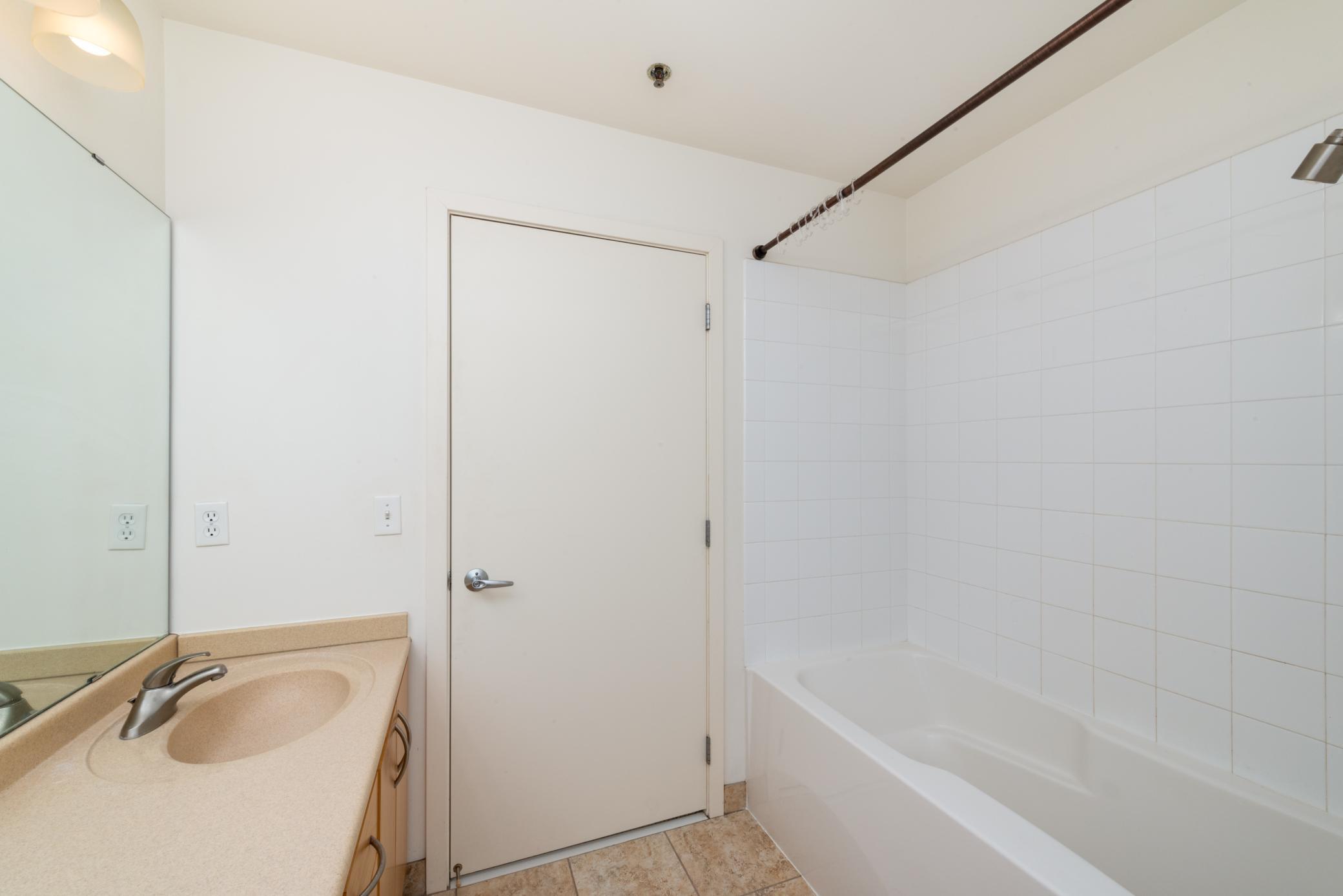 929 Portland Avenue Unit: 1608