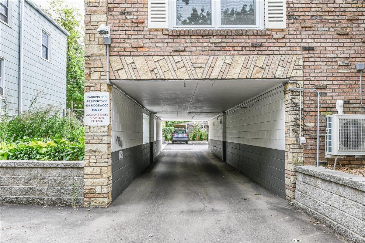 401 Ridgewood Avenue Unit: 1