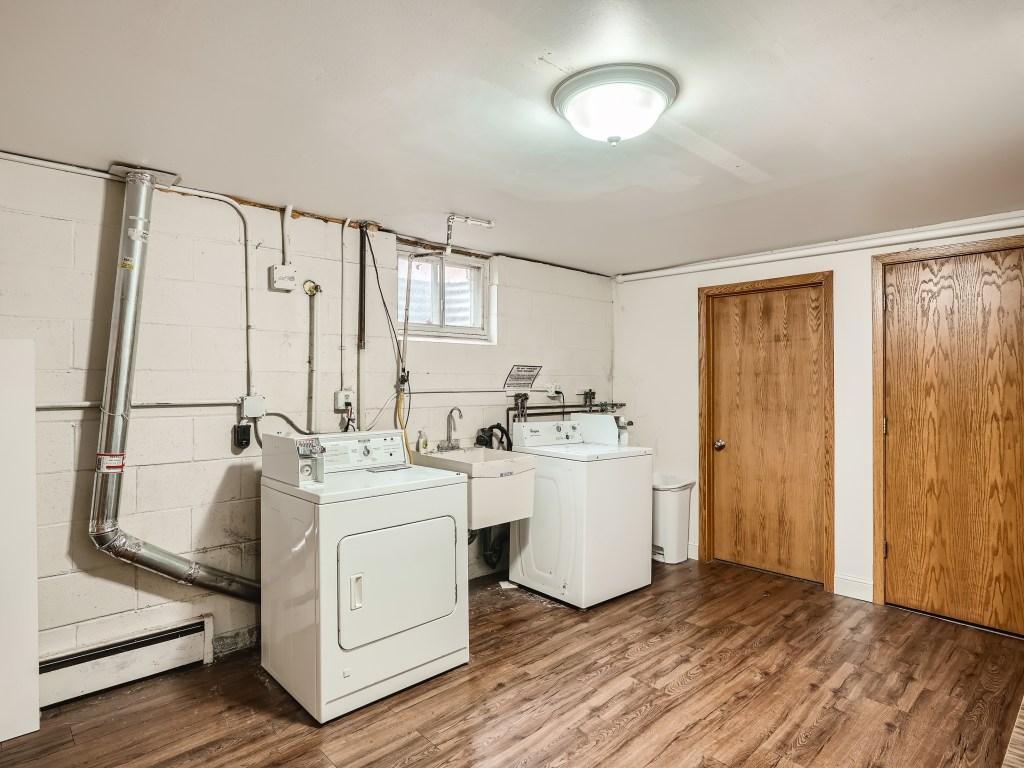 4000 Mavelle Drive Unit: 2