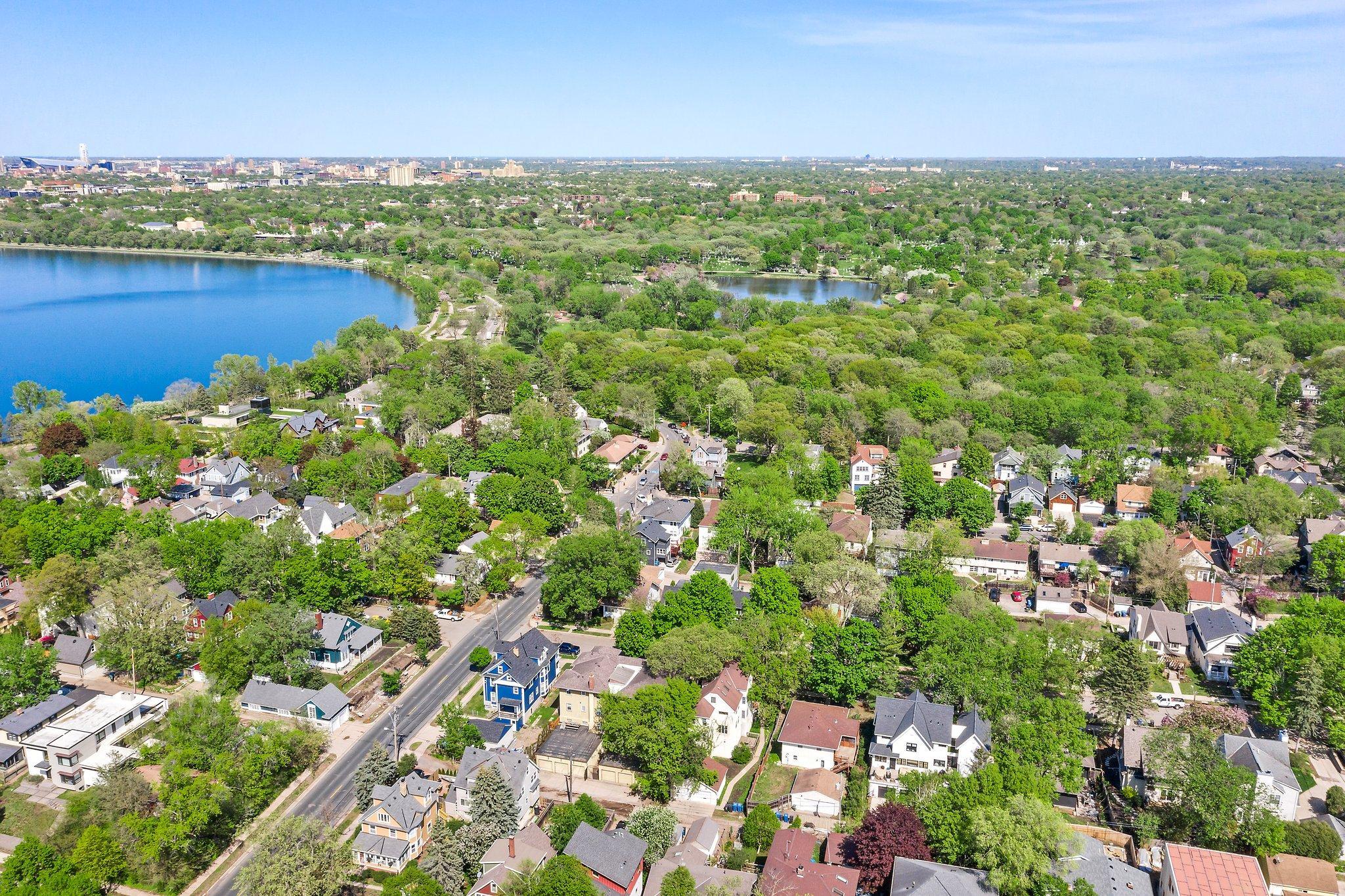 3904 Thomas Avenue S Unit: 102