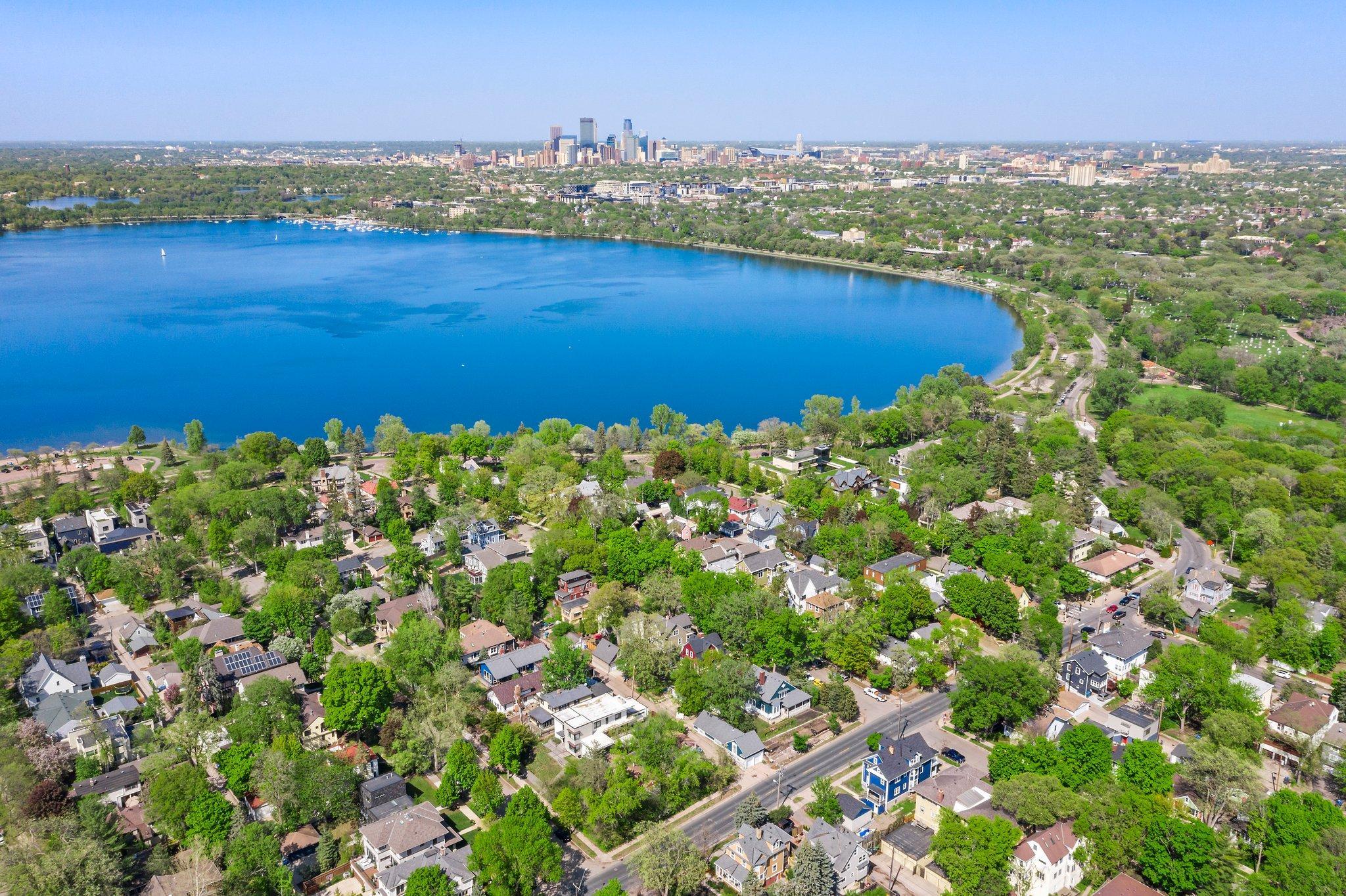 3904 Thomas Avenue S Unit: 102