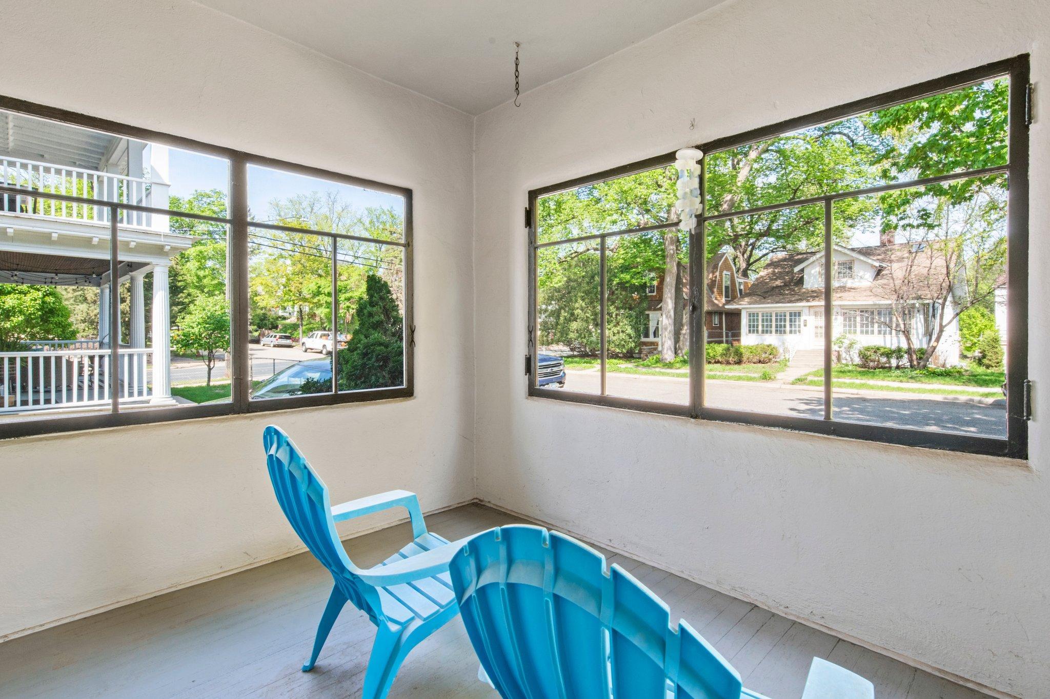 3904 Thomas Avenue S Unit: 102