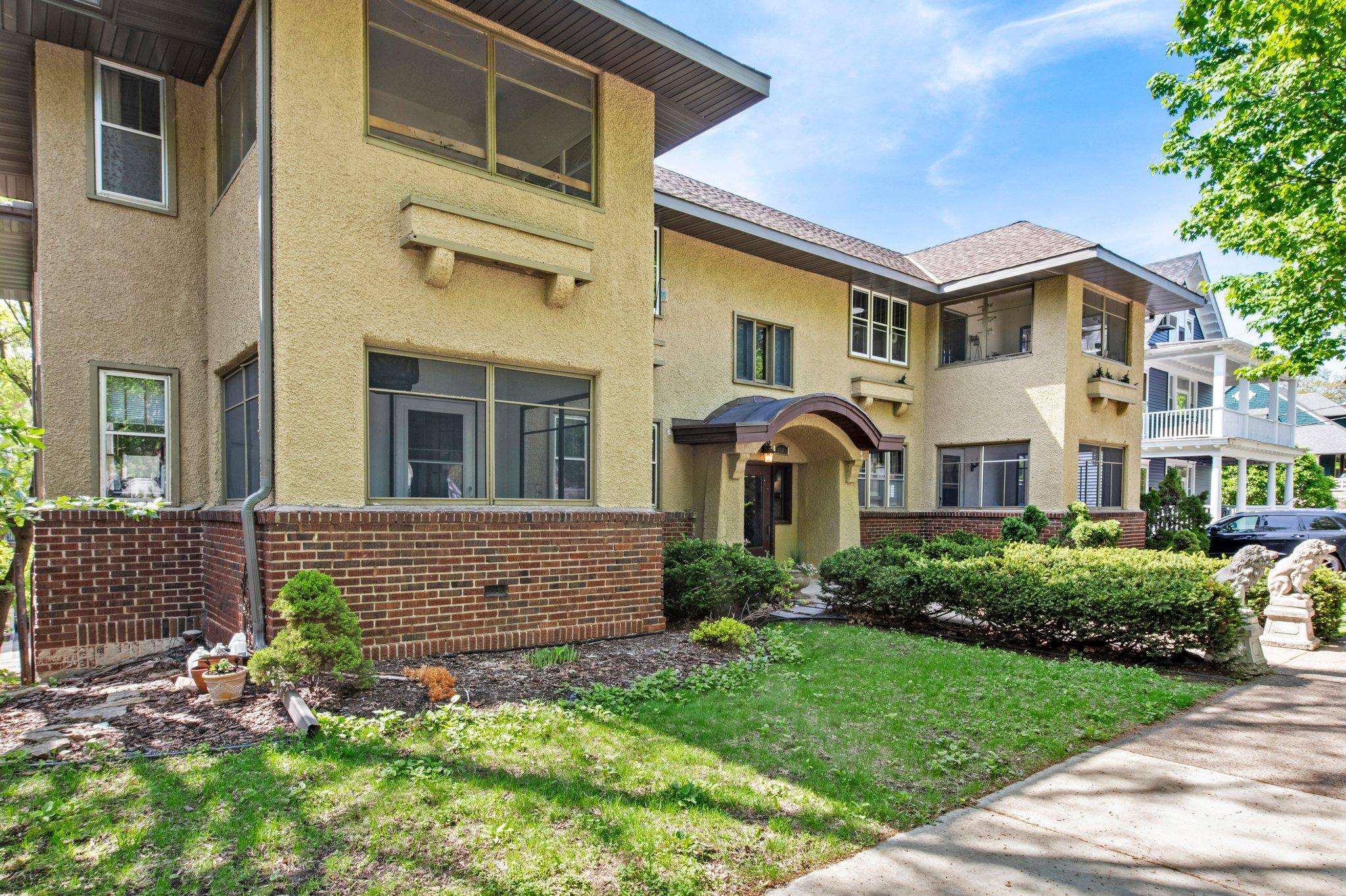 3904 Thomas Avenue S Unit: 102