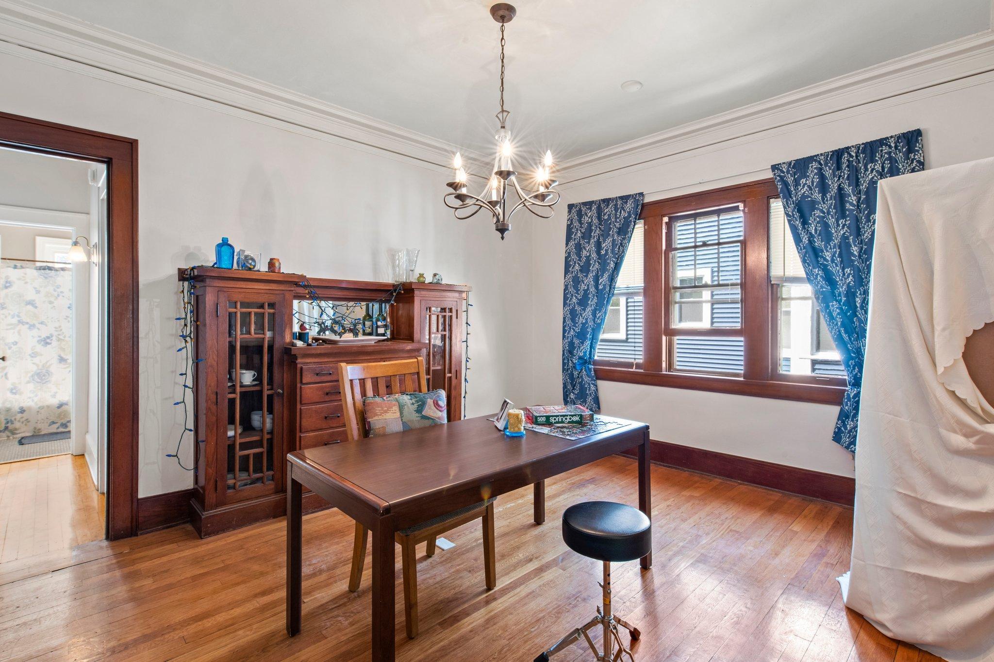 3904 Thomas Avenue S Unit: 102