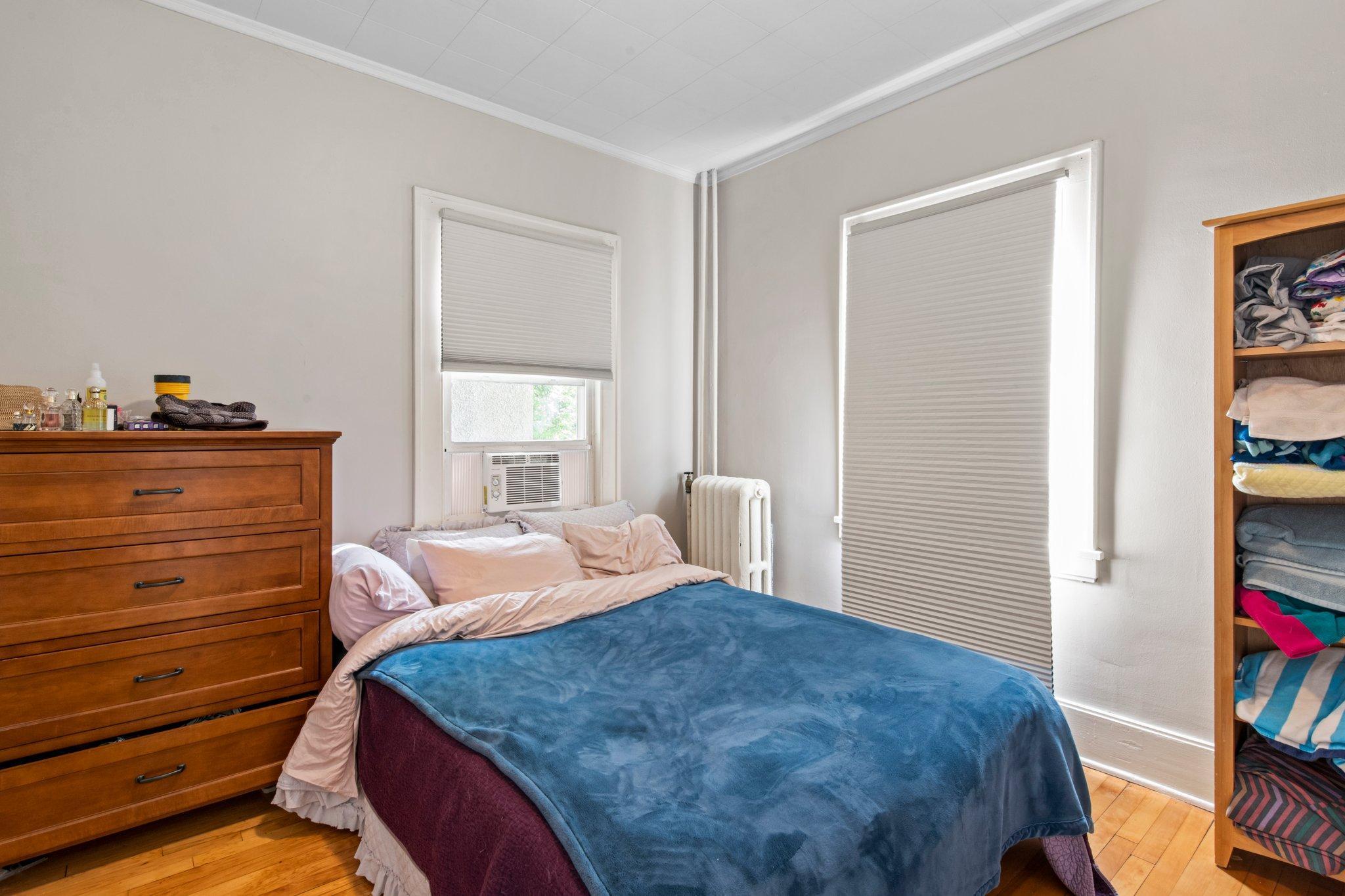 3904 Thomas Avenue S Unit: 102