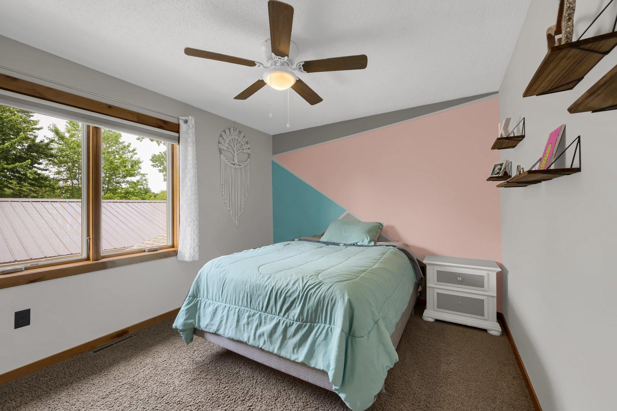 9865 Gilbert Avenue NE