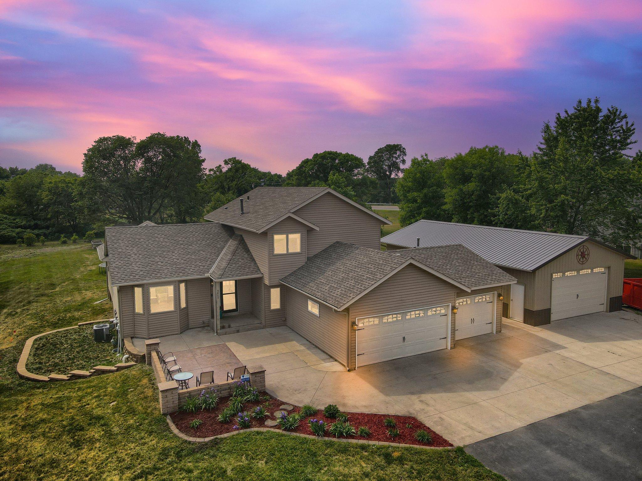 9865 Gilbert Avenue NE