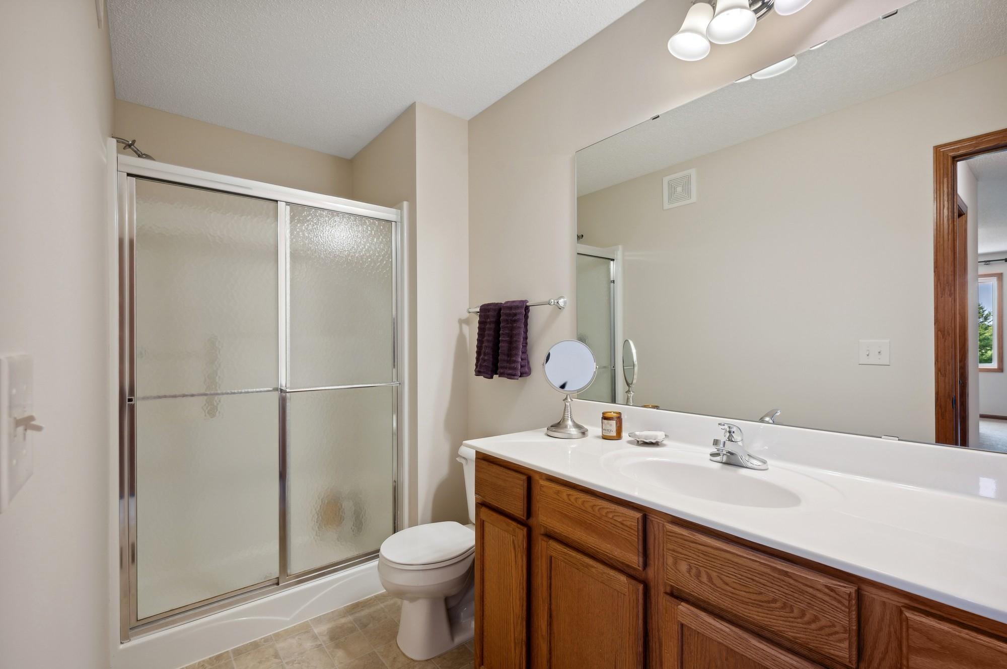 2595 Waterfall Way NW