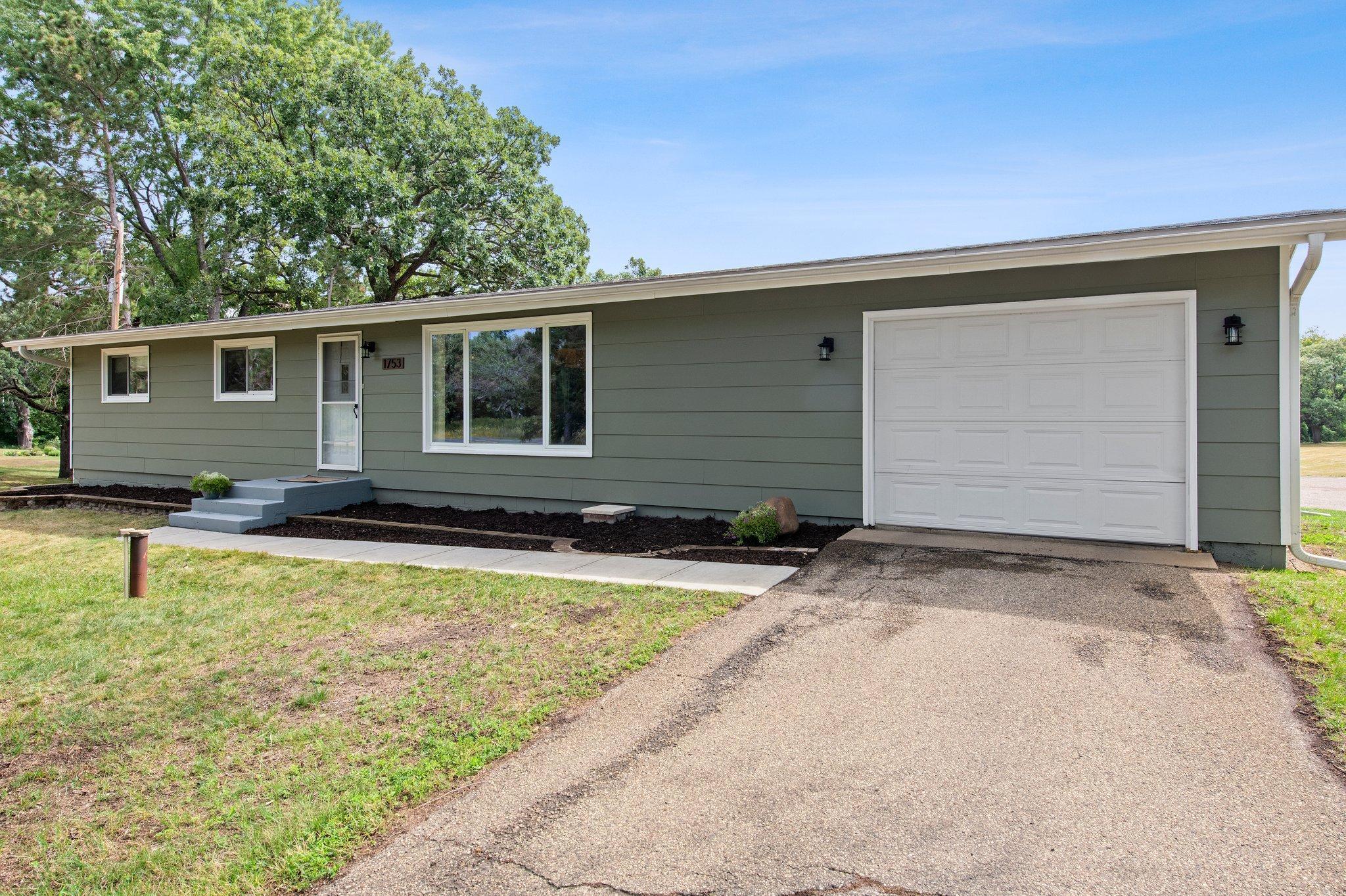 1753 Stagecoach Road