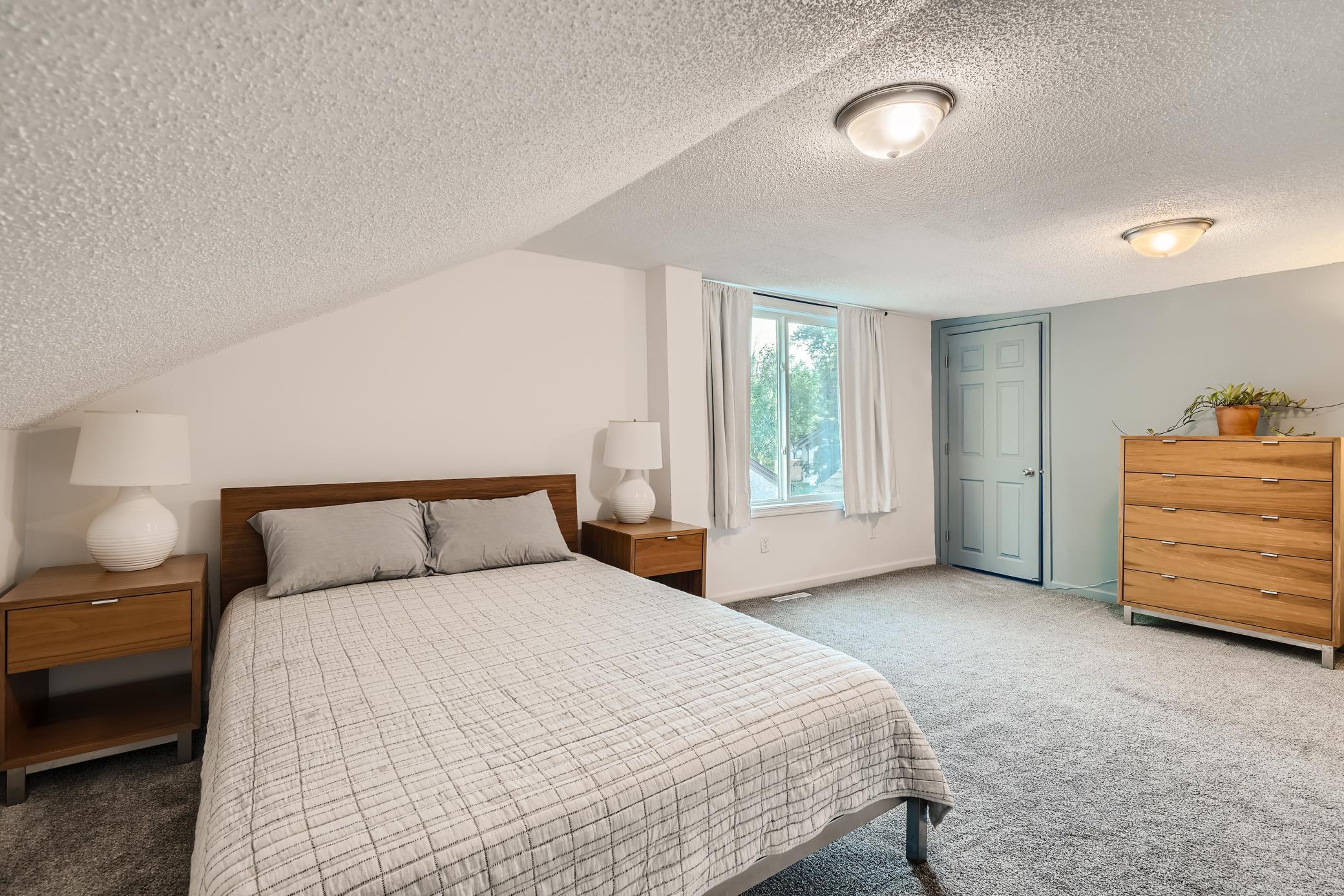 3714 Morgan Avenue N