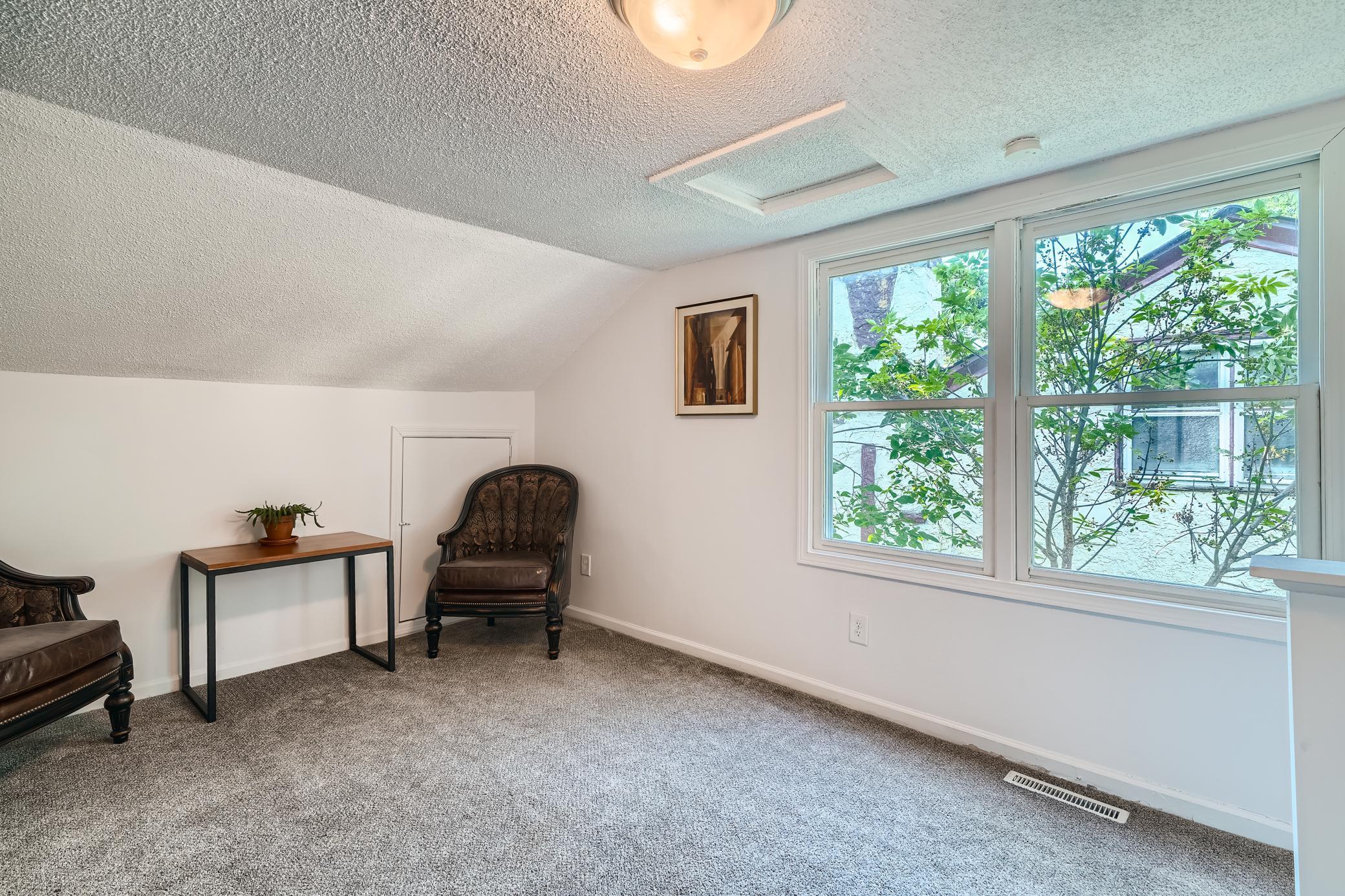 3714 Morgan Avenue N