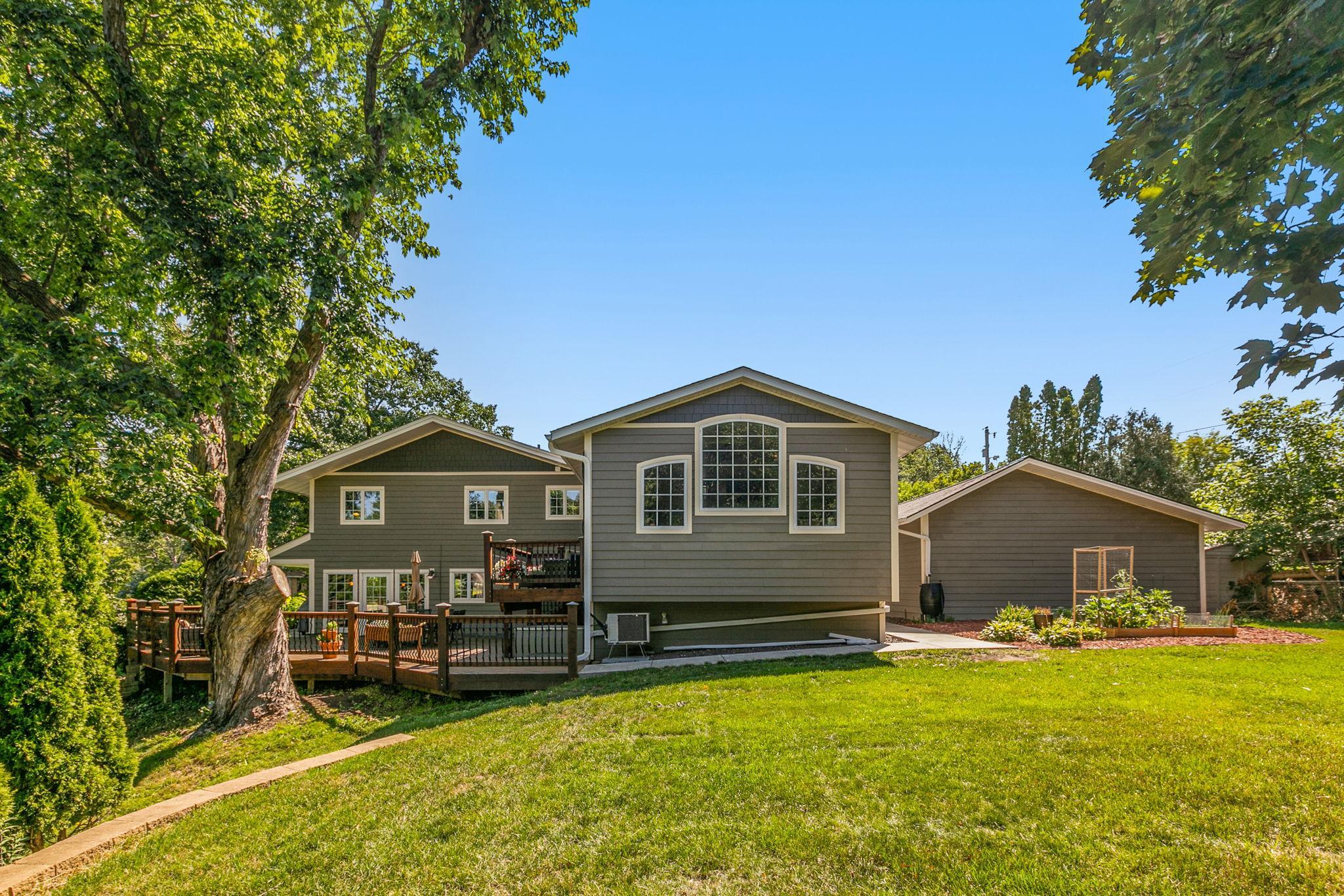 12504 Chippewa Lane