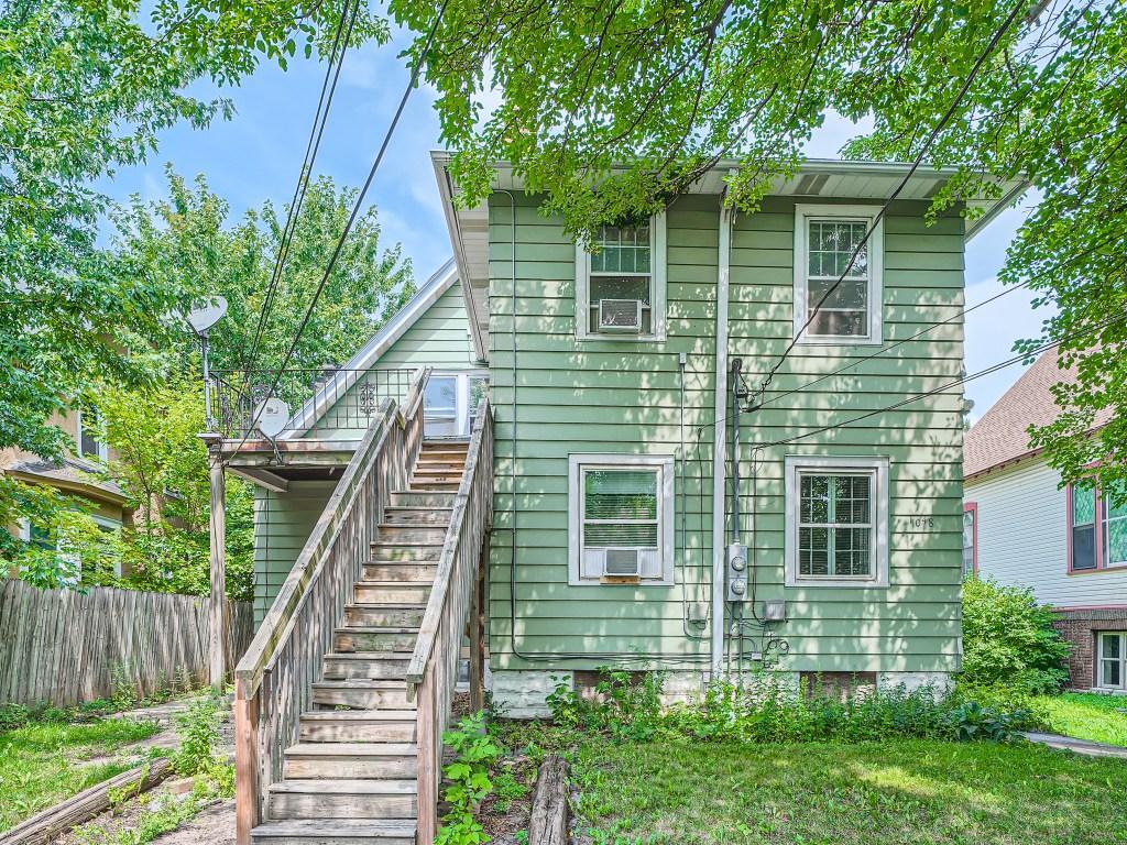 1048 Minnehaha Avenue E