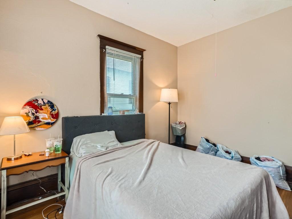 1048 Minnehaha Avenue E