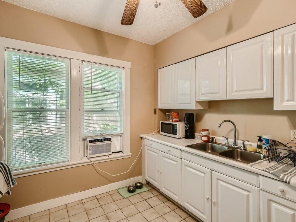 1048 Minnehaha Avenue E