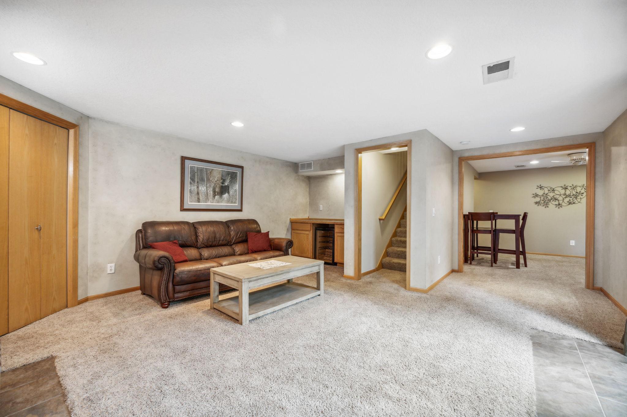 20002 Edison Street NE