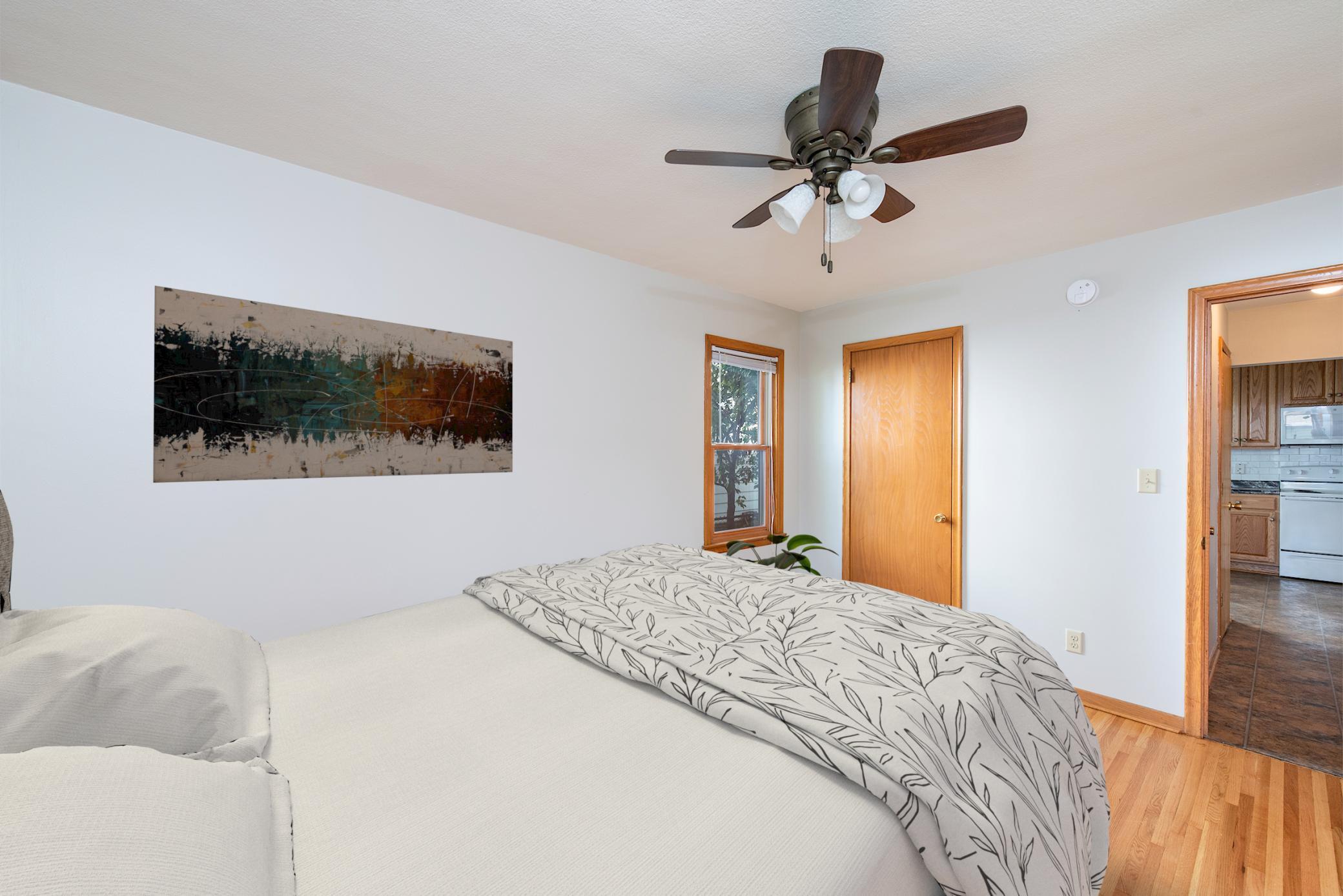 3252 Grand Avenue S Unit: 2