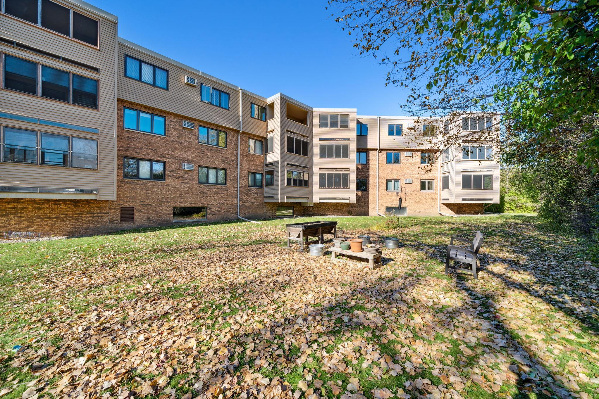 1034 Cleveland Avenue S Unit: 107
