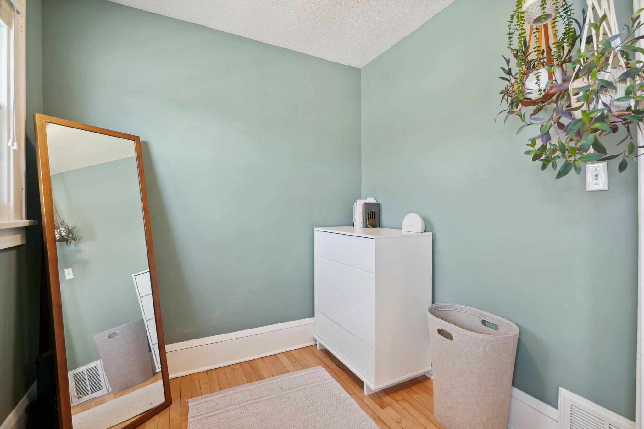 2659 Cleveland Street NE